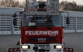 Drehleiter mit Korb 23/12