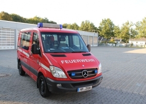 Mannschaftstransportwagen alt