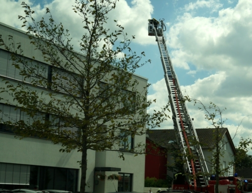 Firmengebäude am Berliner Ring in Bensheim nach Feuer evakuiert