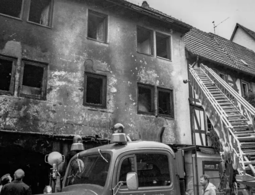 Als das Spielwarengeschäft in Bensheim in Flammen stand